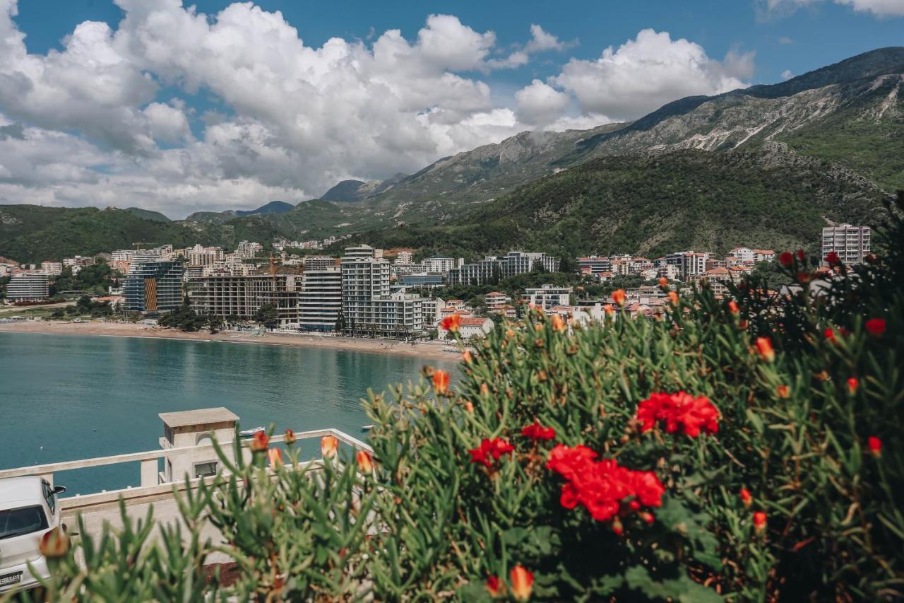 Apartment Near Ponta Nova Of Rafailovici Bečići Luaran gambar