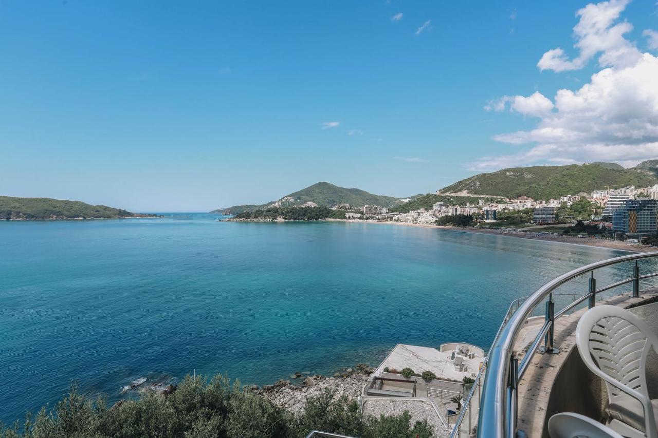 Apartment Near Ponta Nova Of Rafailovici Bečići Luaran gambar