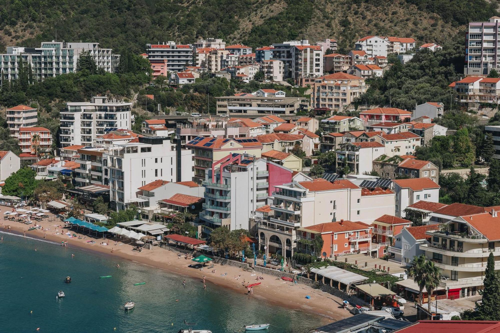 Apartment Near Ponta Nova Of Rafailovici Bečići Luaran gambar
