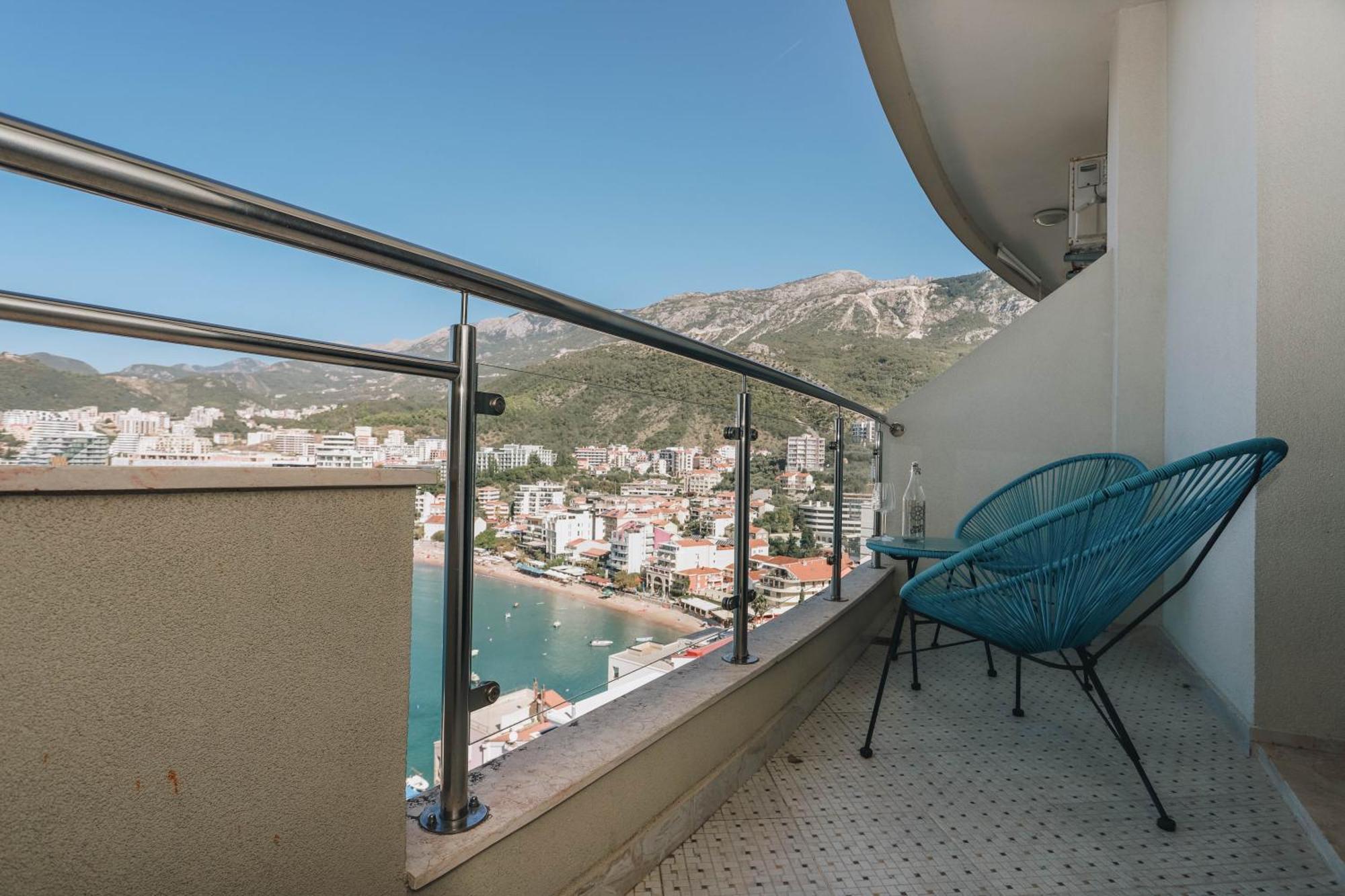 Apartment Near Ponta Nova Of Rafailovici Bečići Luaran gambar