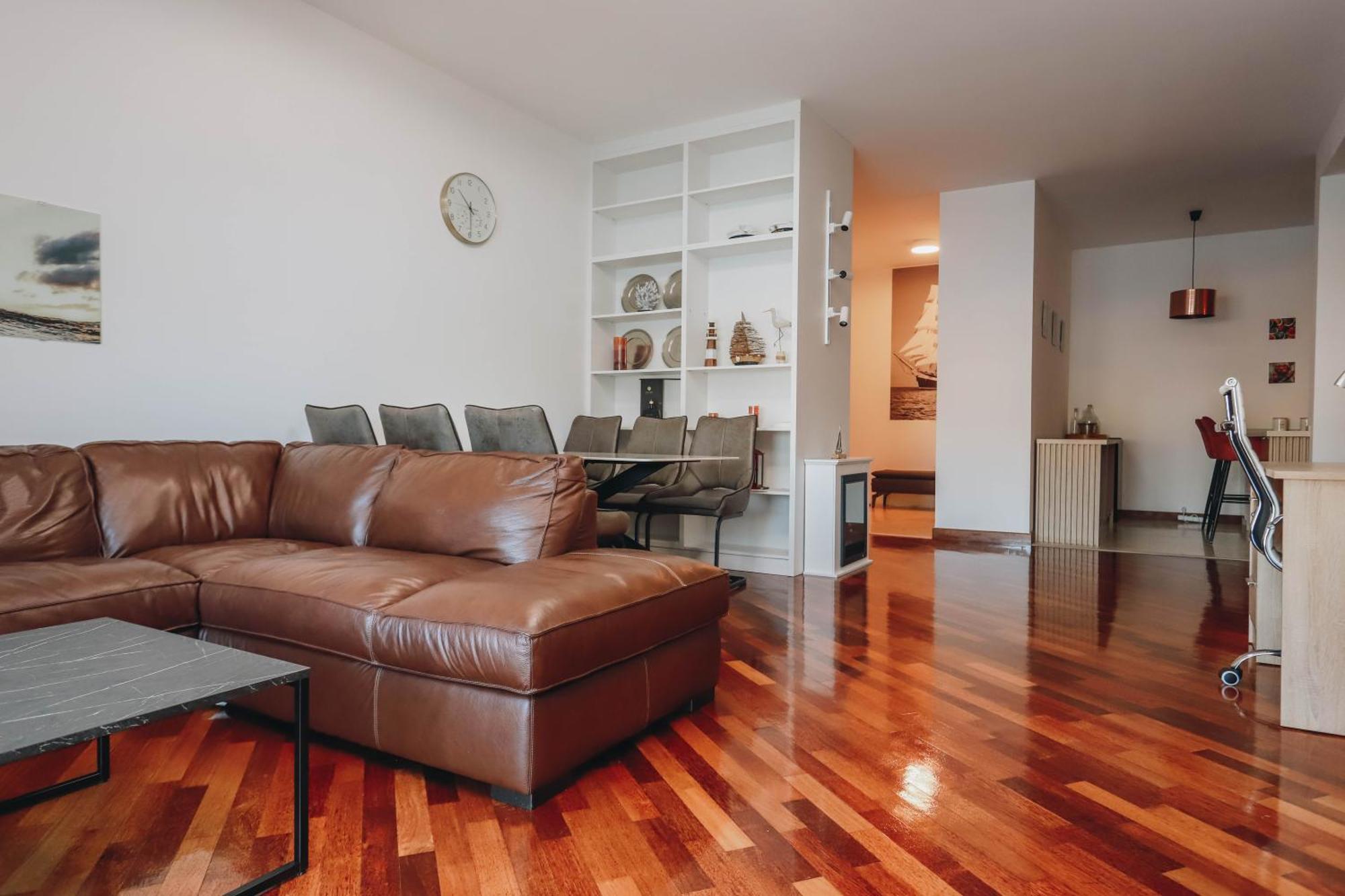 Apartment Near Ponta Nova Of Rafailovici Bečići Luaran gambar