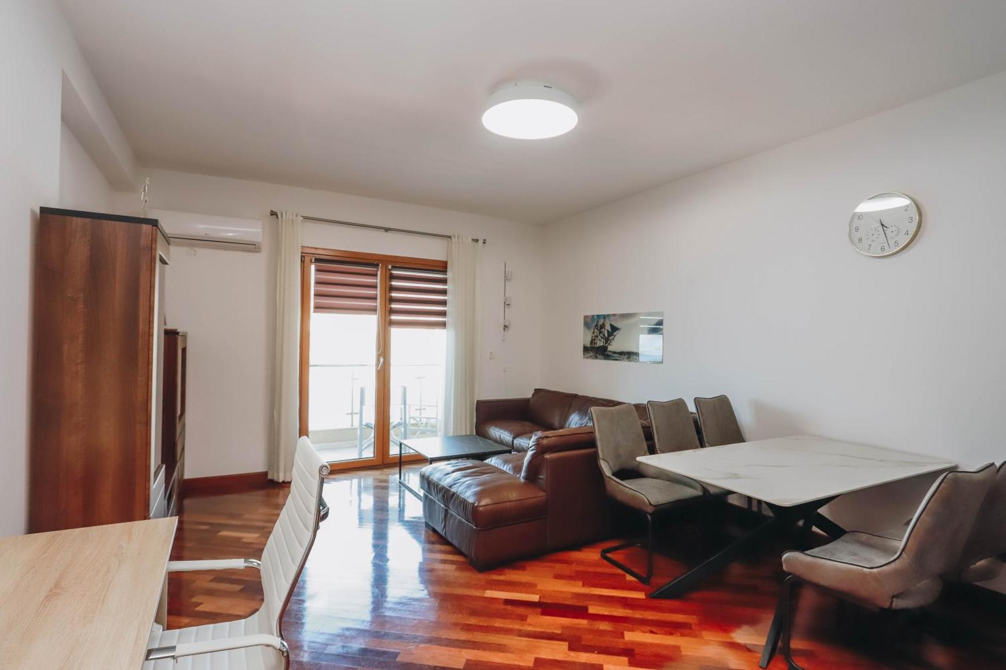 Apartment Near Ponta Nova Of Rafailovici Bečići Luaran gambar