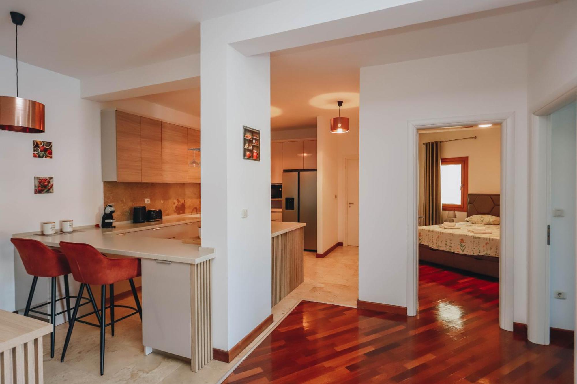 Apartment Near Ponta Nova Of Rafailovici Bečići Luaran gambar